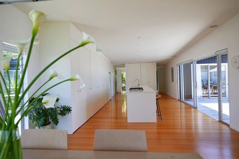 Photo of property in 15 Elizabeth Point Road, Kawau Island, 0920