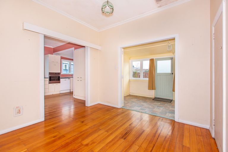 Photo of property in 4 Seddon Street, Te Aroha, 3320