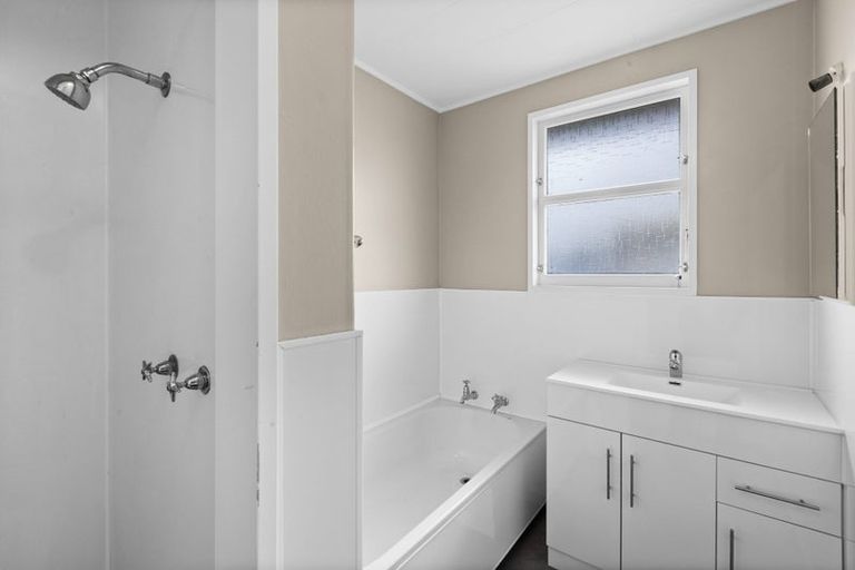 Photo of property in 201 Westminster Avenue, Tamatea, Napier, 4112