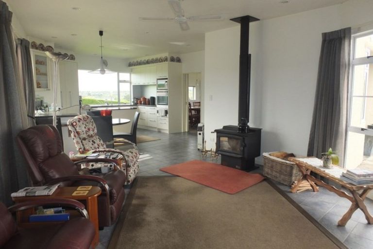 Photo of property in 30 High Street, Kakanui, Oamaru, 9495