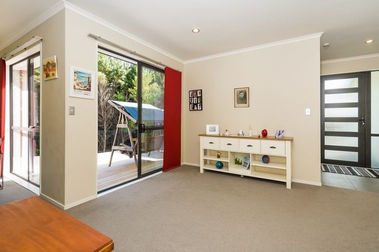 Photo of property in 7 Northbrook Close, Greenhithe, Auckland, 0632