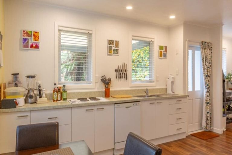 Photo of property in 16 Lower Waikato Esplanade, Ngaruawahia, 3720