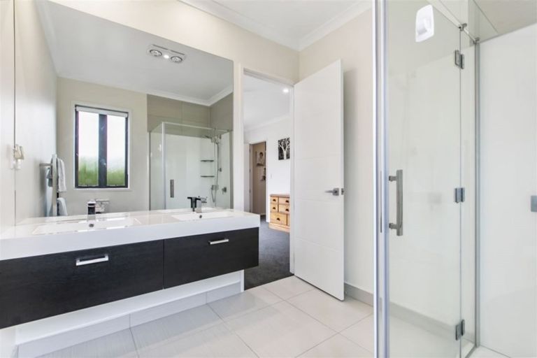 Photo of property in 20 Turpin Road, Riverhead, 0820