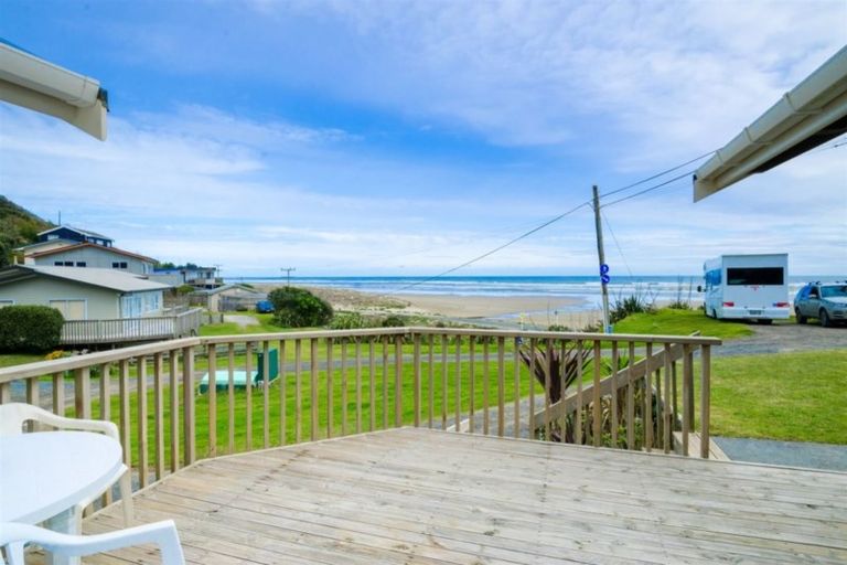 Photo of property in 1 Ocean Close, Te Kopuru, Dargaville, 0371