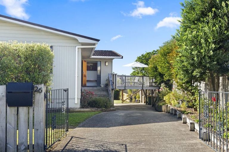 Photo of property in 26 Cape Hill Road, Pukekohe, 2120