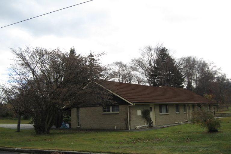 Photo of property in 27 Winders Street, Wanaka, 9305