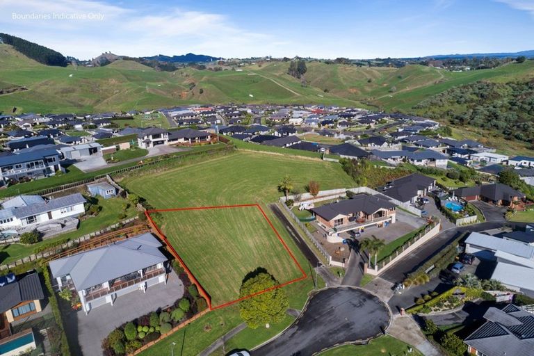 Photo of property in 11 Holcombrooke Lane, Welcome Bay, Tauranga, 3175