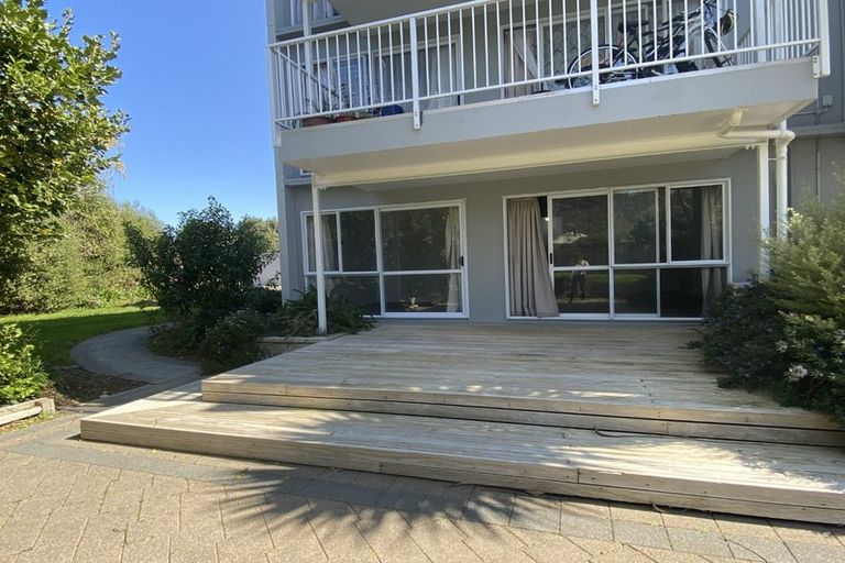 Photo of property in 95 Farmer Crescent, Taita, Lower Hutt, 5011