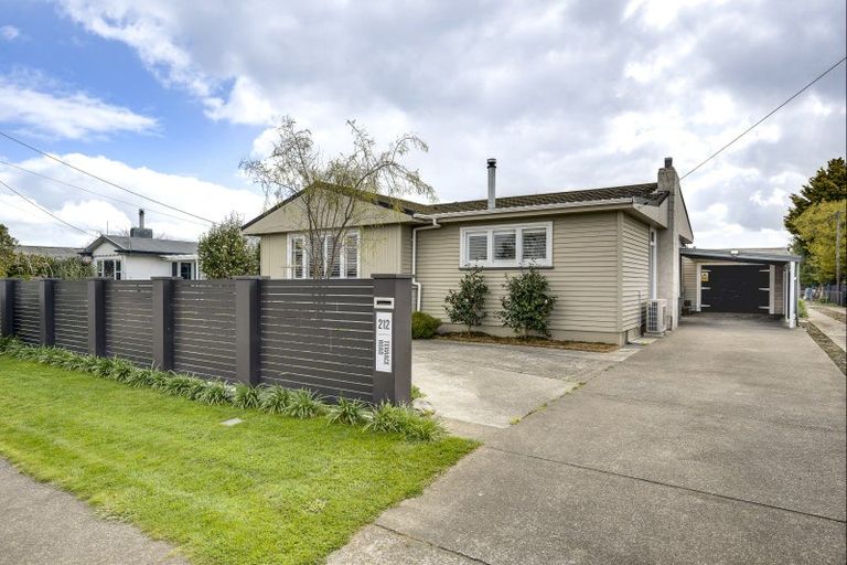 Photo of property in 212 Terrace Road, Parkvale, Hastings, 4122
