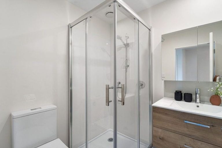 Photo of property in 53 Selo Street, Glen Eden, Auckland, 0602