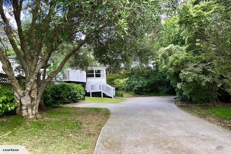 Photo of property in 9 The Close, Greenhithe, Auckland, 0632