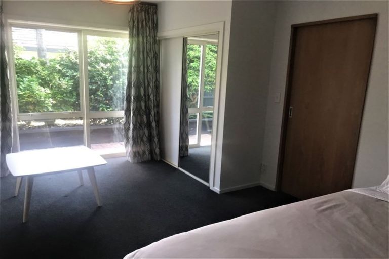 Photo of property in 13 Straven Road, Riccarton, Christchurch, 8011