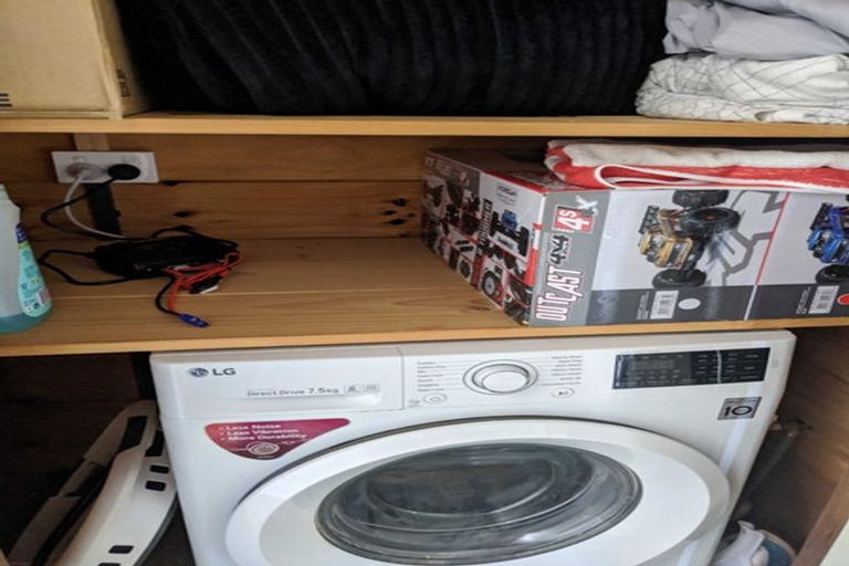 Photo of property in 94 Glen Lynne Avenue, Queenwood, Hamilton, 3210