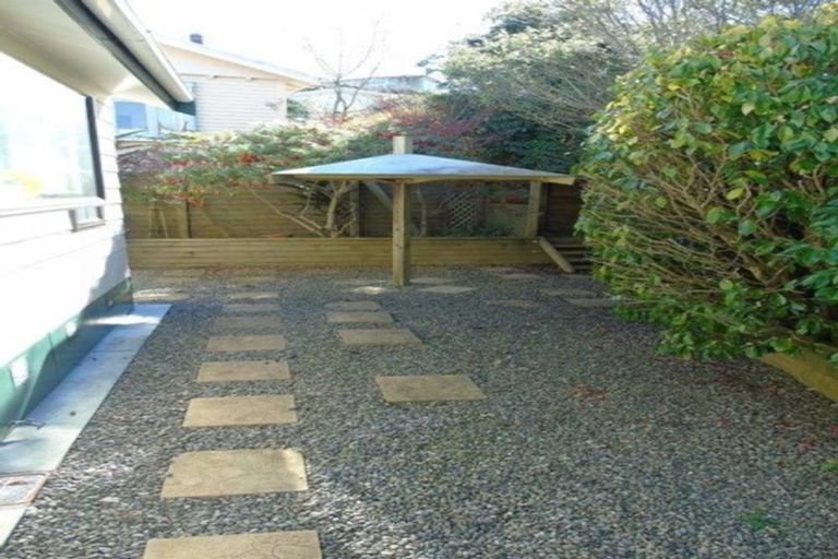 Photo of property in 48 Percy Dyett Drive, Karori, Wellington, 6012