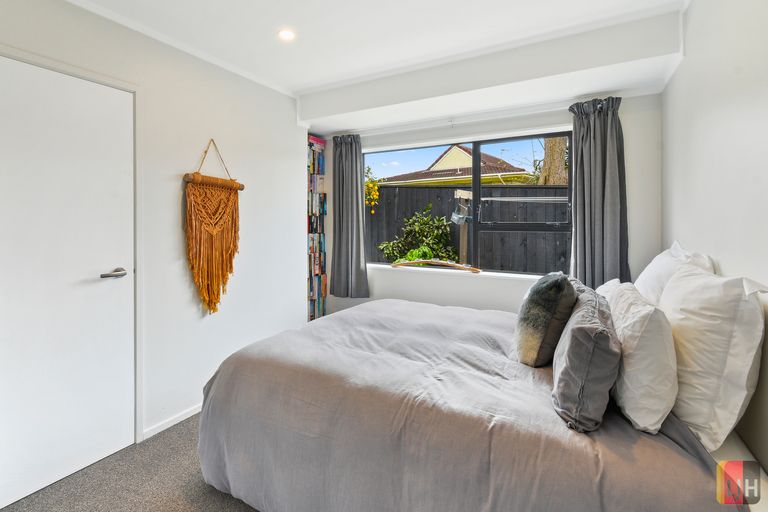 Photo of property in 1 Coulthard Terrace, Opaheke, Papakura, 2113