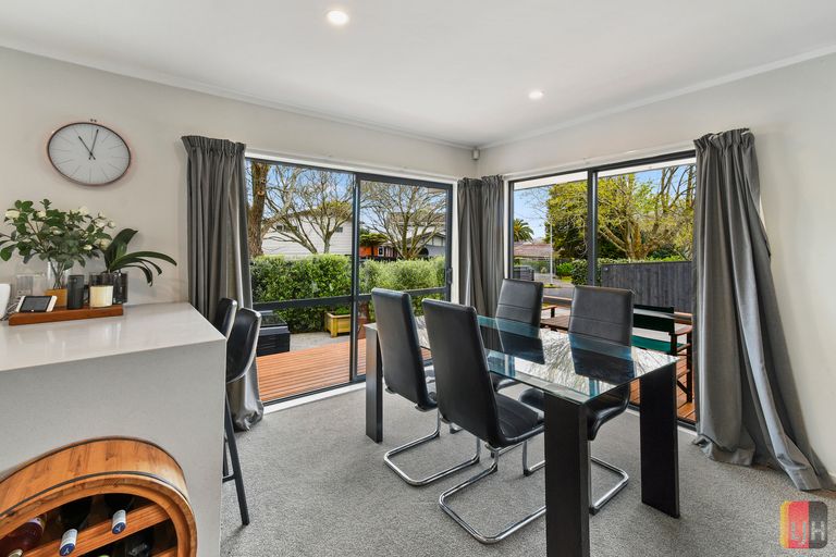 Photo of property in 1 Coulthard Terrace, Opaheke, Papakura, 2113