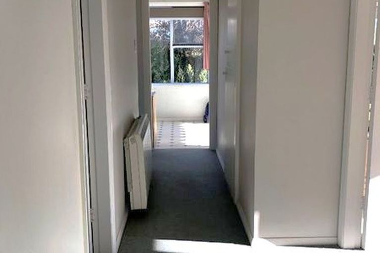 Photo of property in 1/16a Maidstone Road, Ilam, Christchurch, 8041