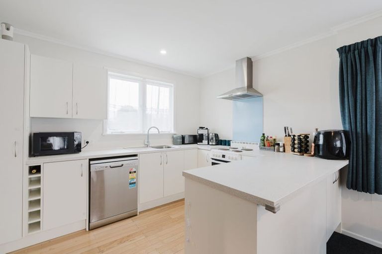 Photo of property in 40 Nevada Road, Silverdale, Hamilton, 3216