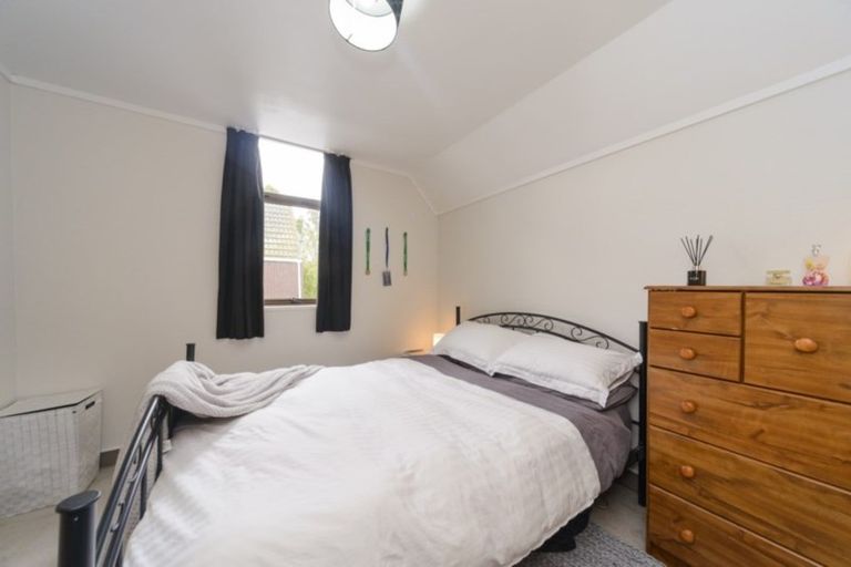 Photo of property in 6/341 College Street, West End, Palmerston North, 4410