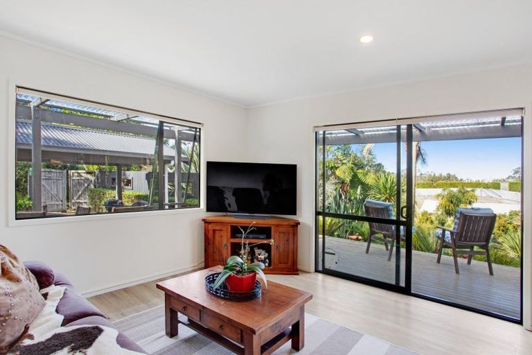 Photo of property in 43a Stanners Road, Kerikeri, 0295