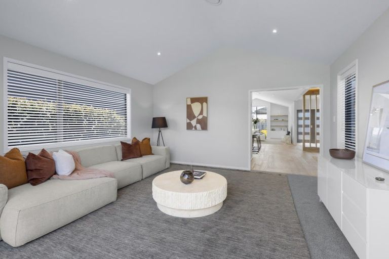 Photo of property in 45 Jack Hanley Drive, Jacks Point, Queenstown, 9371