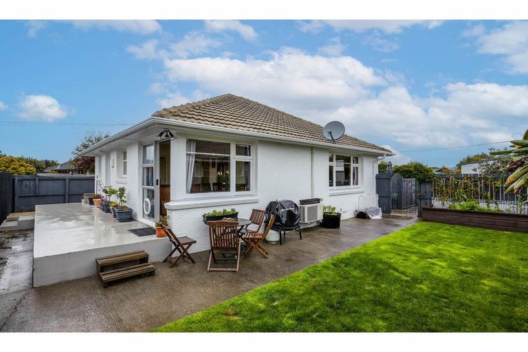 Photo of property in 31 Ravenna Street, Avonhead, Christchurch, 8042