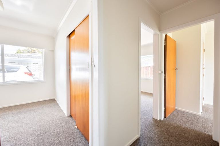 Photo of property in 6b Sandleigh Road, Hamilton Lake, Hamilton, 3204