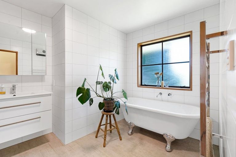 Photo of property in 300 Jowers Road, West Melton, Christchurch, 7676