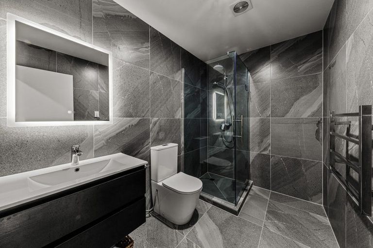 Photo of property in 42 Glidepath Road, Hobsonville, Auckland, 0616