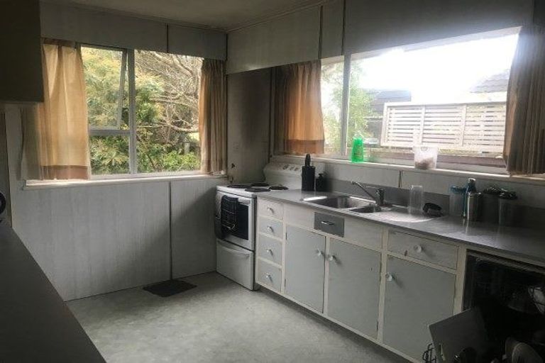 Photo of property in 429 Avonhead Road, Avonhead, Christchurch, 8042