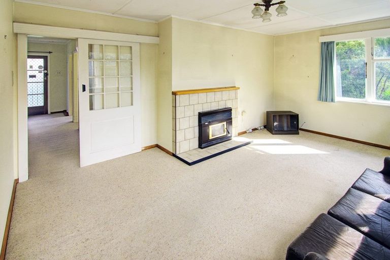 Photo of property in 248 High Street North, Carterton, 5713