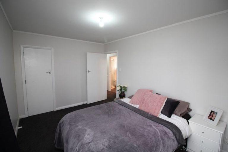 Photo of property in 44 Holland Crescent, Bulls, 4818