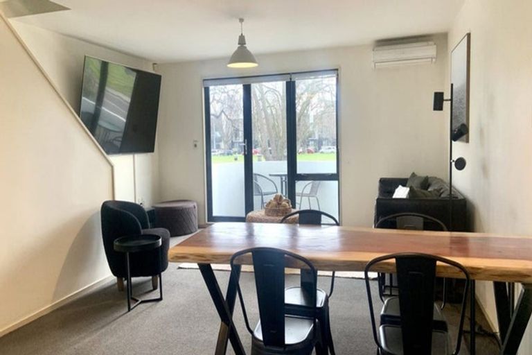 Photo of property in 34 Latimer Square, Christchurch Central, Christchurch, 8011