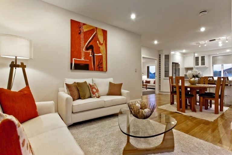 Photo of property in 678a East Coast Road, Pinehill, Auckland, 0630