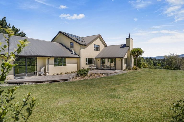 Photo of property in 12 Makerikeri Road, Loburn, Rangiora, 7472