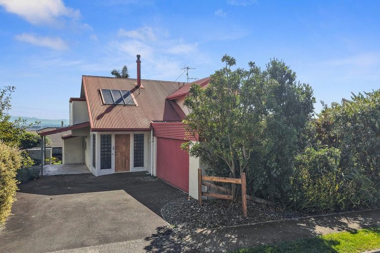 Photo of property in 12 D'urville Rise, Richmond, 7020