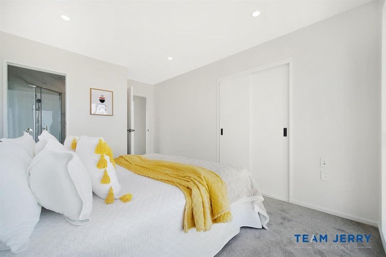 Photo of property in 5 Te Kaapia Road, Papakura, 2110