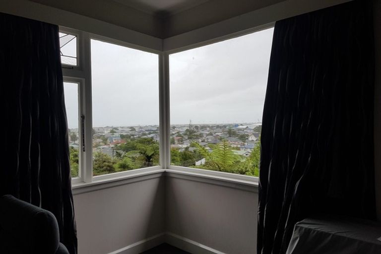 Photo of property in 11 Leith Crescent, Greymouth, 7805
