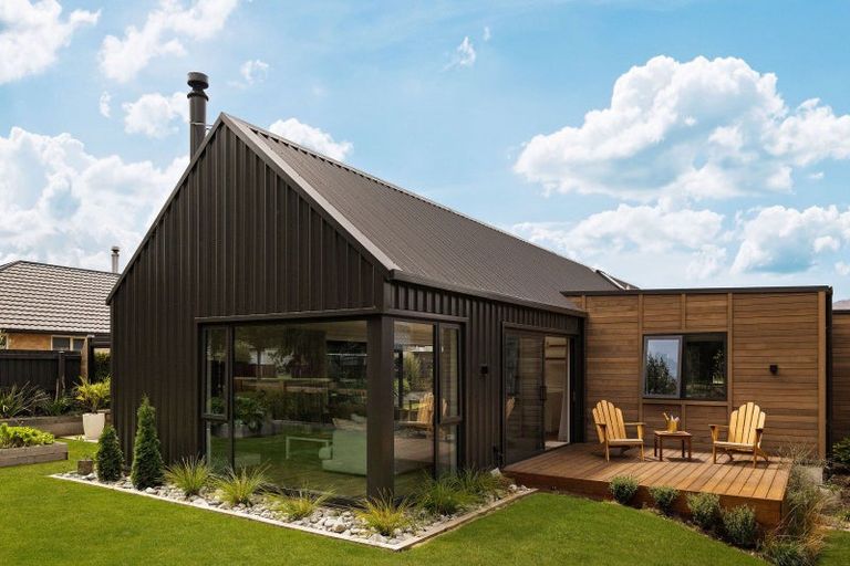 Photo of property in 17 Sarita Place, Cromwell, 9310