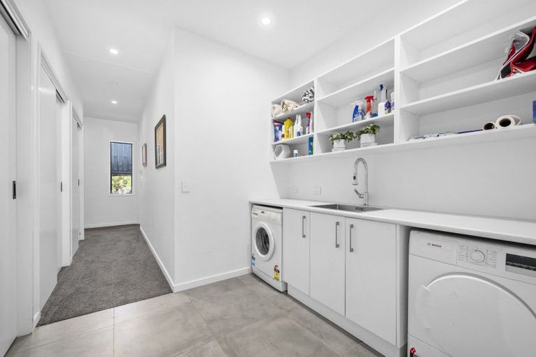 Photo of property in 7 Kanuka Close, Waikanae, 5036