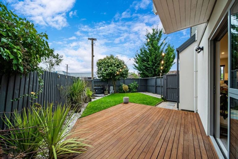 Photo of property in 1/32 Avalon Street, Richmond, Christchurch, 8013