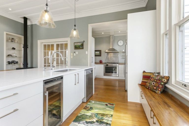 Photo of property in 75 Sutton Road, Brookby, Manurewa, 2576