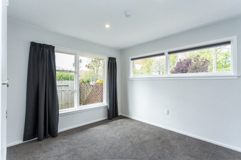 Photo of property in 23 Lochee Road, Upper Riccarton, Christchurch, 8041