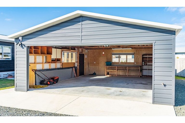 Photo of property in 16b Insley Street, Mangawhai, 0505