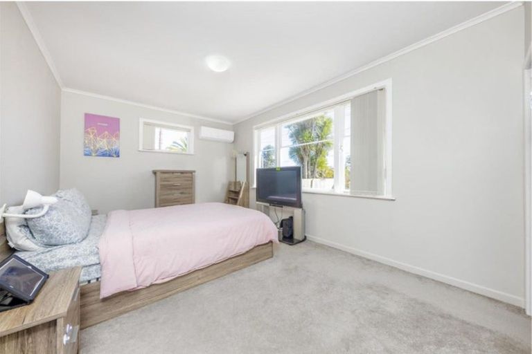 Photo of property in 37 Puriri Road, Manurewa, Auckland, 2102