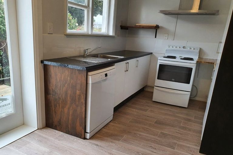 Photo of property in 3/39 Tararua Street, Trentham, Upper Hutt, 5018