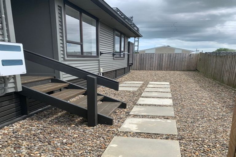 Photo of property in 74a Cambridge Terrace, Waterloo, Lower Hutt, 5011