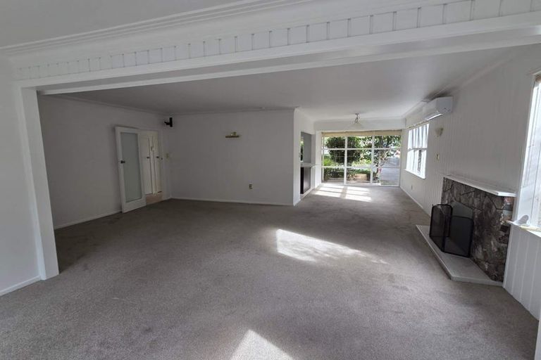 Photo of property in 9 Kerswill Place, Pakuranga, Auckland, 2010