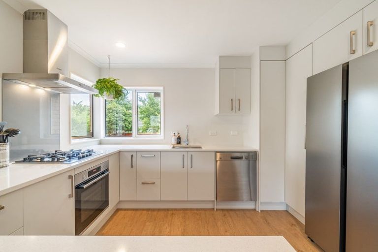 Photo of property in 7 Carlow Grove, Birchville, Upper Hutt, 5018