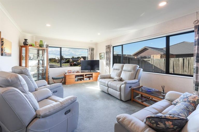 Photo of property in 20 Frame Place, Owhata, Rotorua, 3010